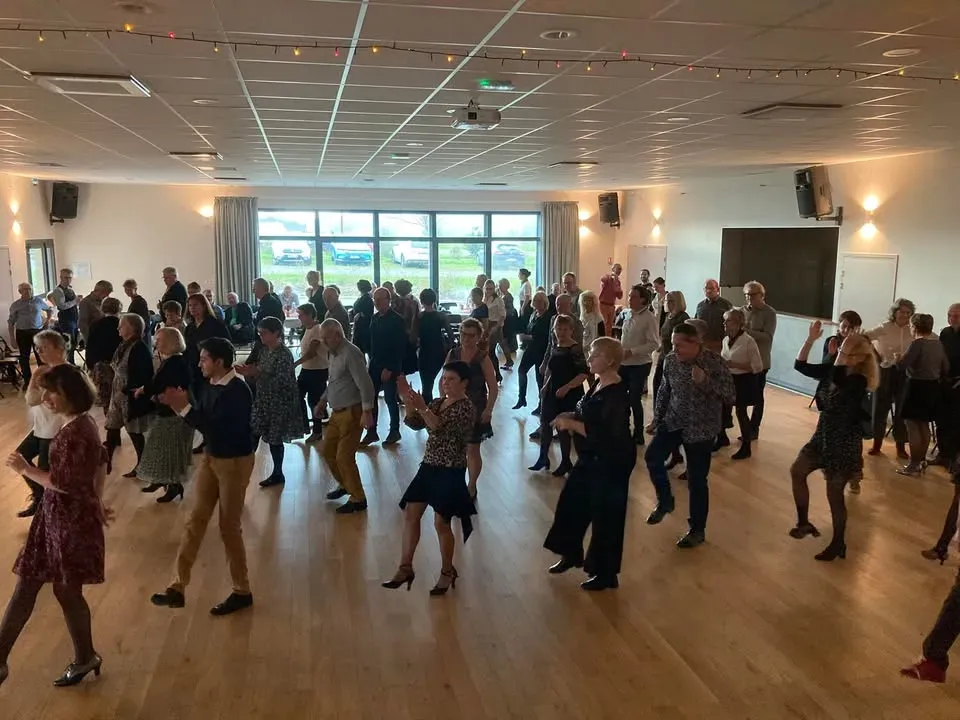 Cours de danse en ligne à Pleslin-Trigavou